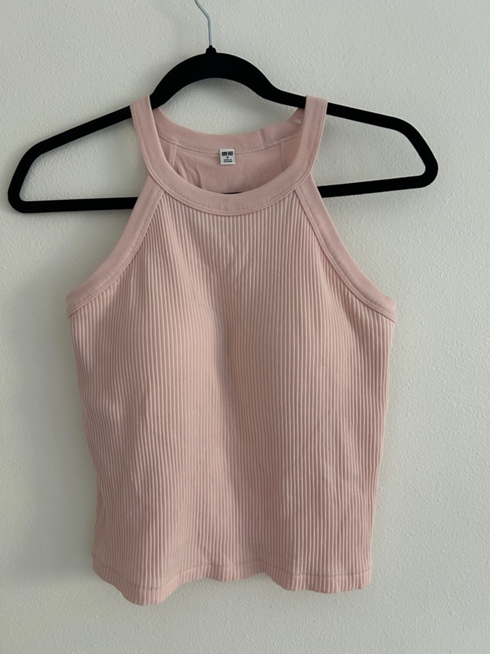 Uniqlo Women's Ribbed Halter Bra Top sleeveless Top Pink Medium NWT